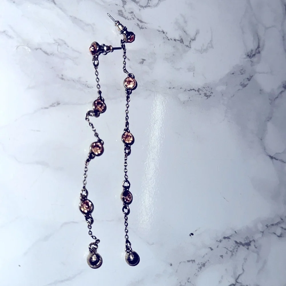 Elegant Gold Drop Earrings